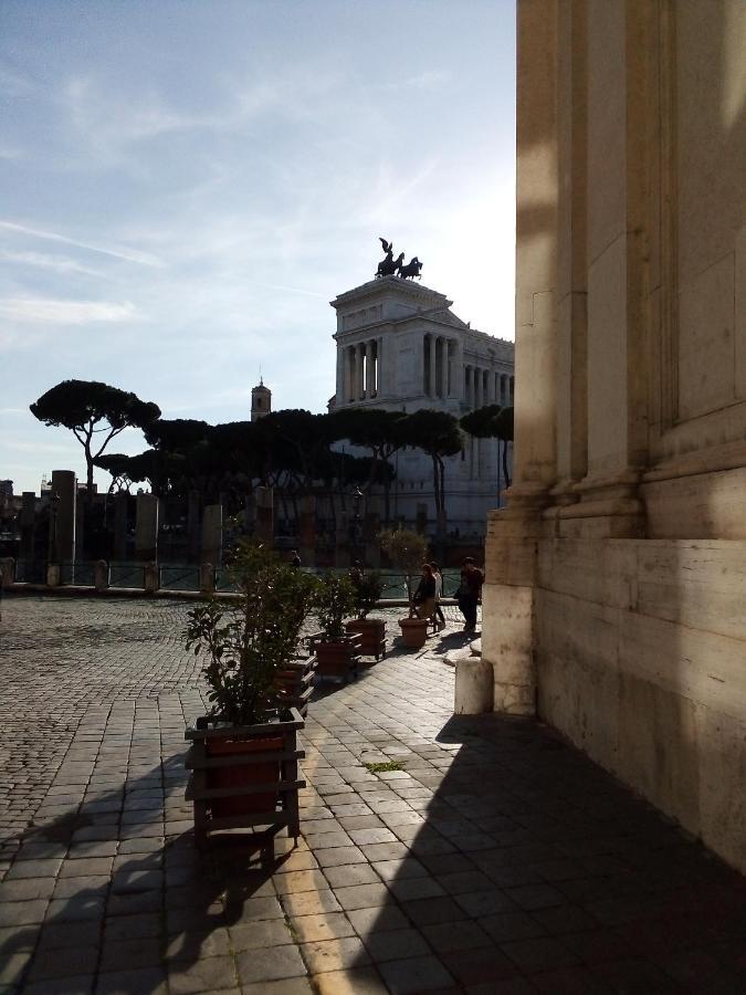 Boschetto Monti Apartment Rome Buitenkant foto